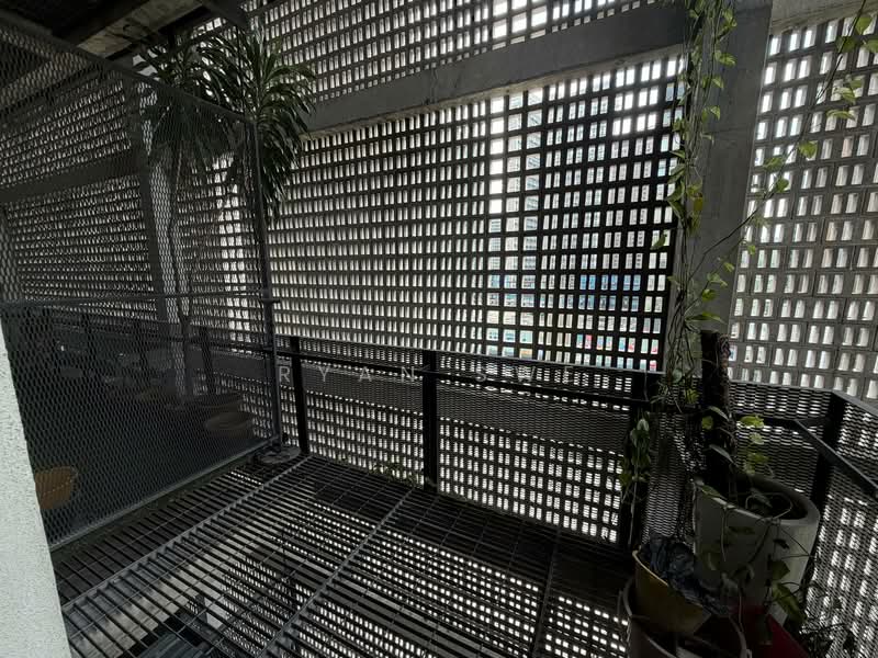 Office for Rent in Petaling Jaya (Selangor) - Ryan Swe - Balcony - PropertyGuru.com.my