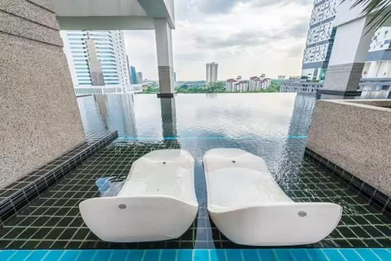 Twin Galaxy (Dwi Galaksi) untuk Untuk Dijual - RM 1,280,000, Mac 2026 - Pool - PropertyGuru.com.my