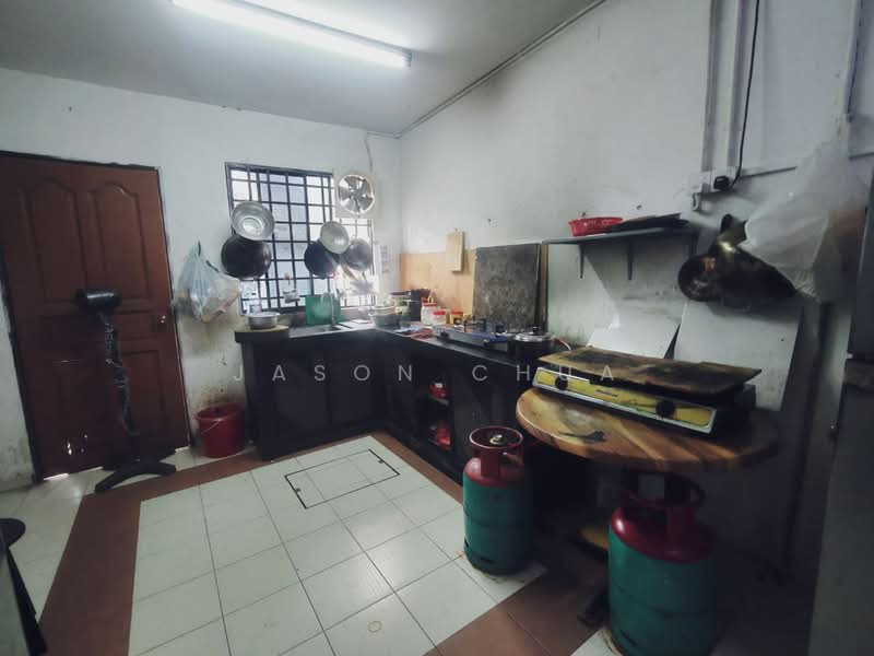 1-storey Terraced House for Sale in Bukit Indah (Iskandar Puteri (Nusajaya)) - Jason Chua - Kitchen - PropertyGuru.com.my