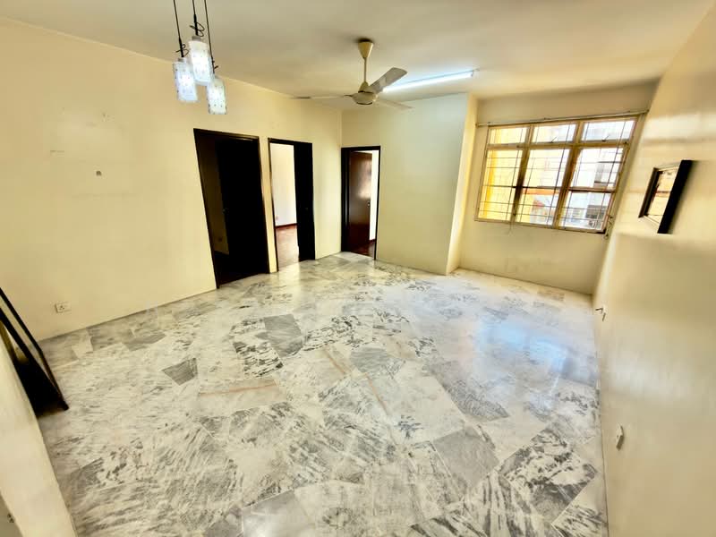 Apartment for Sale at Semarak Apartment - Noraini Dahan - Living Room - PropertyGuru.com.my