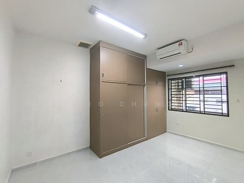 Taman Johor Jaya untuk Untuk Dijual - RM 548,000, Mac 2026 - Interior - PropertyGuru.com.my