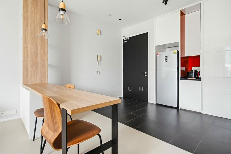 Condominium for Rent at Arcoris SOHO - Blueground . - Kitchen - PropertyGuru.com.my