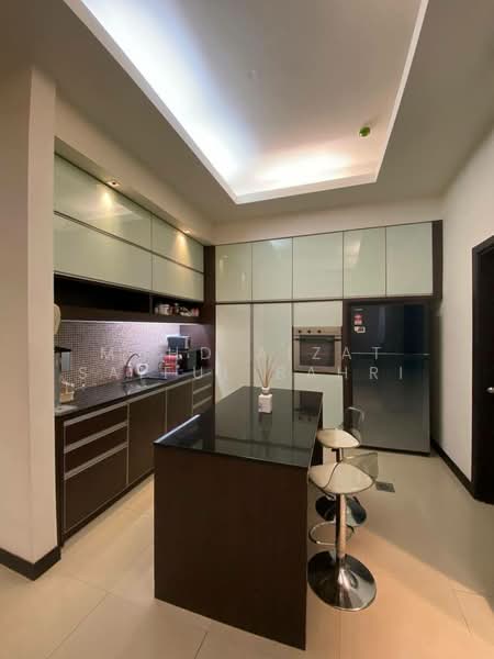 Semi-Detached House for Sale in Setia Eco Park (Setia Alam) - Mohd Aizat Saiful Bahri - Kitchen - PropertyGuru.com.my