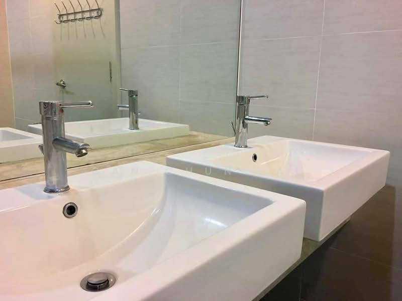 Condominium for Rent at BayStar Condominium - Gan Chun Kai - Bathroom - PropertyGuru.com.my