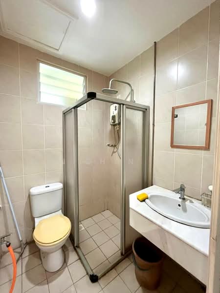 Desa Airmas Flat untuk Untuk Disewa - RM 1,800 /bulan, Mac 2026 - Bathroom - PropertyGuru.com.my