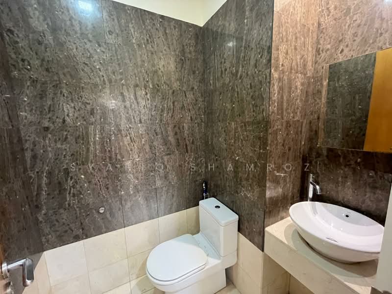 Binjai Residency untuk Untuk Disewa - RM 10,000 /bulan, Mac 2026 - Bathroom - PropertyGuru.com.my