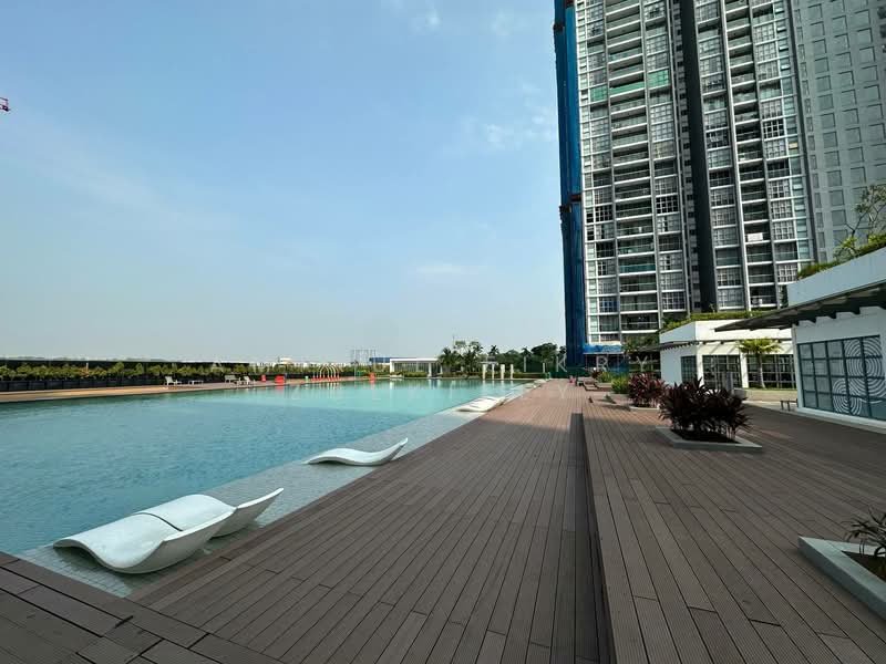 Condominium for Rent at Lakefront Residence - Amirul Fikry Zulkifly - Exterior - PropertyGuru.com.my