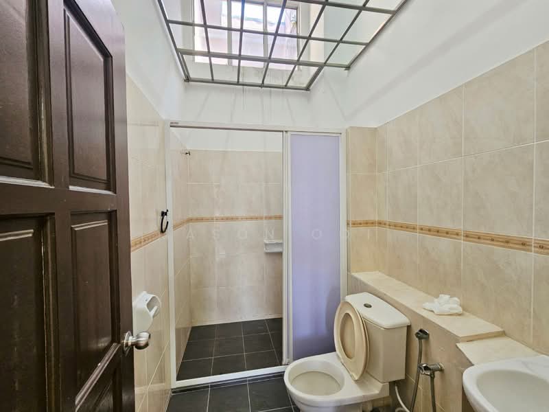 Rumah Teres 2 Tingkat untuk Dijual di Putra Heights (Subang Jaya) - Jason Ooi - Bathroom - PropertyGuru.com.my