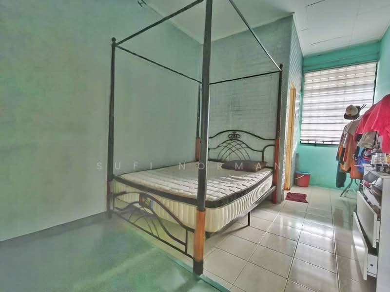 Rumah Teres 1-Tingkat untuk Dijual di Bandar Seri Impian (Kluang) - Sufi Norman - Bedroom - PropertyGuru.com.my