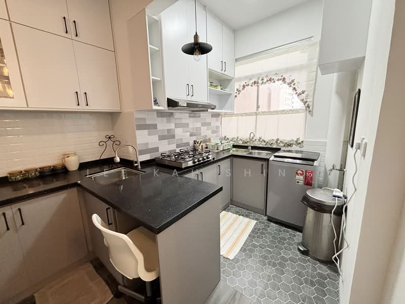 Seri Maya Condominium untuk Untuk Disewa - RM 2,700 /bulan, Mac 2026 - Kitchen - PropertyGuru.com.my
