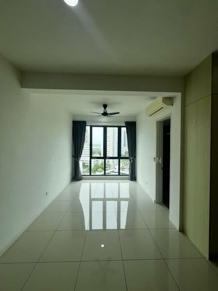 The Elysia Park Residence untuk Untuk Disewa - RM 1,400 /bulan, Mac 2026 - Living Room - PropertyGuru.com.my