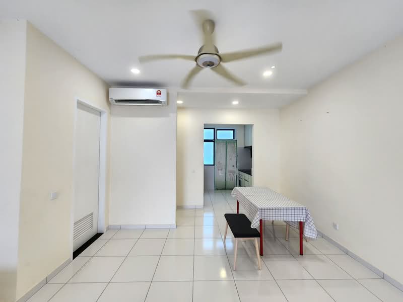 Eco Tropics untuk Untuk Disewa - RM 2,500 /bulan, Mac 2026 - Living Room - PropertyGuru.com.my