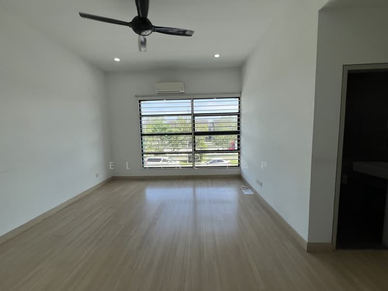 Bandar Bukit Raja : Adira untuk Untuk Disewa - RM 2,000 /bulan, Mac 2026 - PropertyGuru.com.my