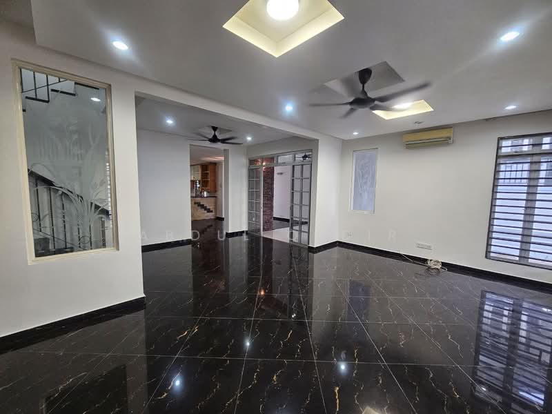 Semi-Detached House for Sale in Bandar Seri Putra (Bangi) - Abdul Qadir - PropertyGuru.com.my