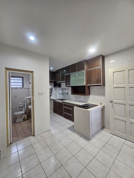 Semi-Detached House for Sale in Bandar Seri Putra (Bangi) - Abdul Qadir - PropertyGuru.com.my