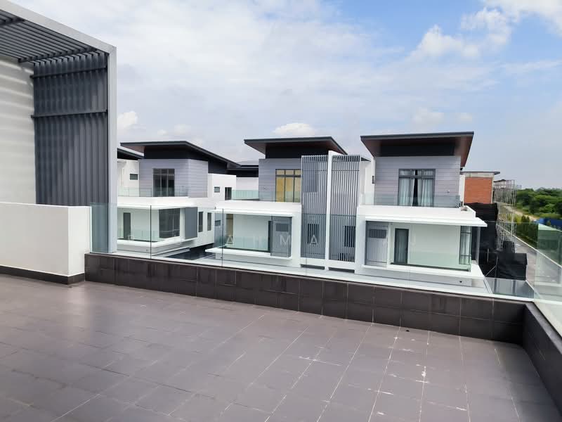 Semi-Detached House for Sale in Klang (Selangor) - P Utahma Raj - Exterior - PropertyGuru.com.my