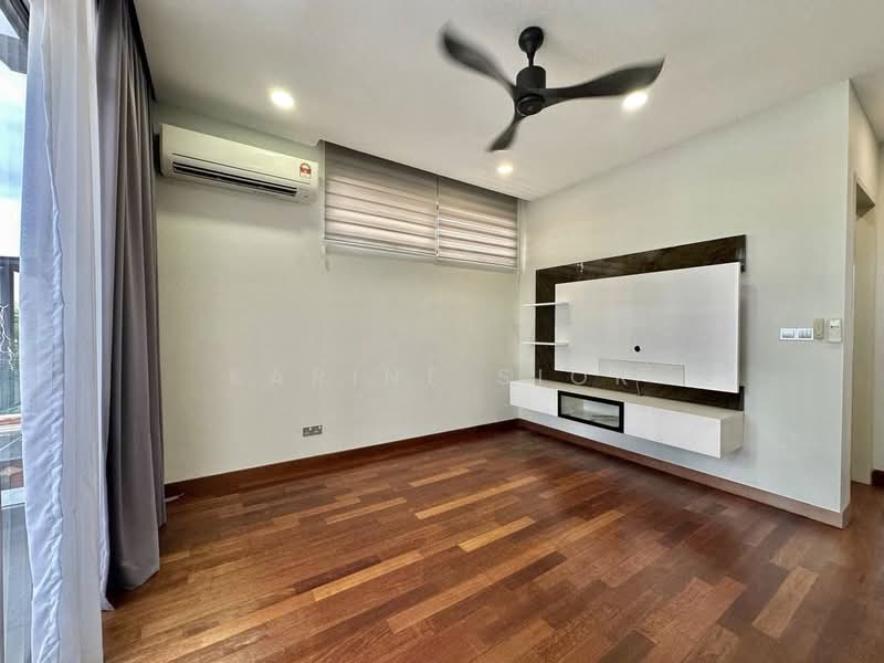 Cluster House for Rent in Horizon Hills (Iskandar Puteri (Nusajaya)) - Karine Sior - Living Room - PropertyGuru.com.my
