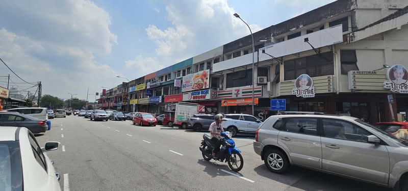 Bungalow for Rent in Petaling Jaya (Selangor) - Kevin Dass - Exterior - PropertyGuru.com.my