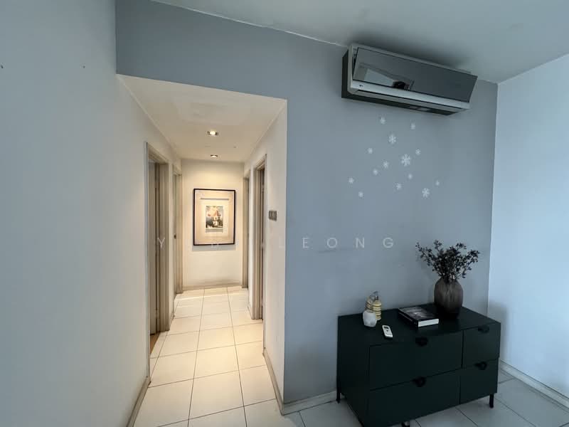 Condominium for Sale at The Tamarind - Yubi Leong - Corridor - PropertyGuru.com.my