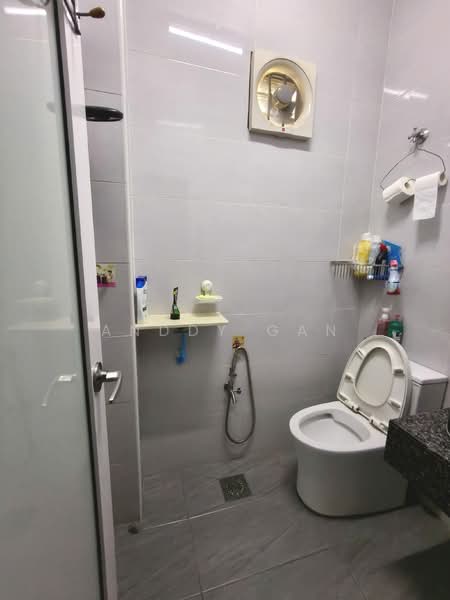 Bandar Bukit Tinggi 2 untuk Untuk Dijual - RM 670,000, Mac 2026 - Bathroom - PropertyGuru.com.my