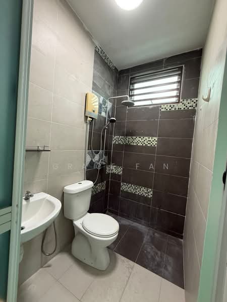 Bandar Seri Impian untuk Untuk Disewa - RM 1,400 /bulan, Mac 2026 - Bathroom - PropertyGuru.com.my