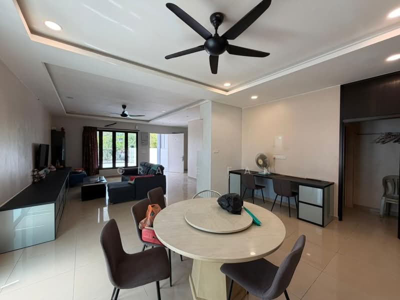 Rumah Teres 2 Tingkat untuk Disewa di Bandar Seri Impian (Kluang) - Grace Fan - Living Room - PropertyGuru.com.my