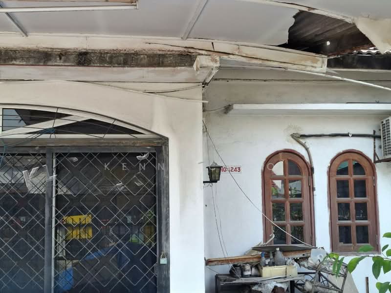 1.5-storey Terraced House for Sale in Happy Garden (Kuchai Lama) - Kenny Choo - PropertyGuru.com.my