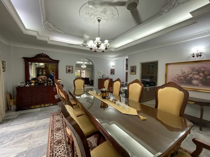 Bungalow for Sale in Kampung Semarak (Setapak) - Eryna Sairy - Dining Room - PropertyGuru.com.my