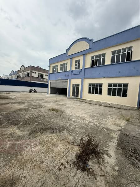 Semi-D Factory for Rent in Taman Perindustrian Meru (Kapar) - Zackinn Hoi - Exterior - PropertyGuru.com.my