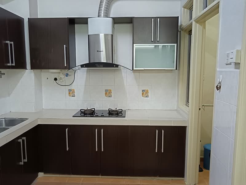 2-storey Terraced House for Rent in Shah Alam (Selangor) - Faye Ng - Kitchen - PropertyGuru.com.my