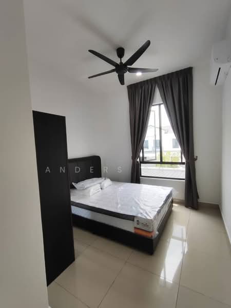 Townhouse for Rent in Bandar Cassia (Batu Kawan) - Anders Ong - Bedroom - PropertyGuru.com.my