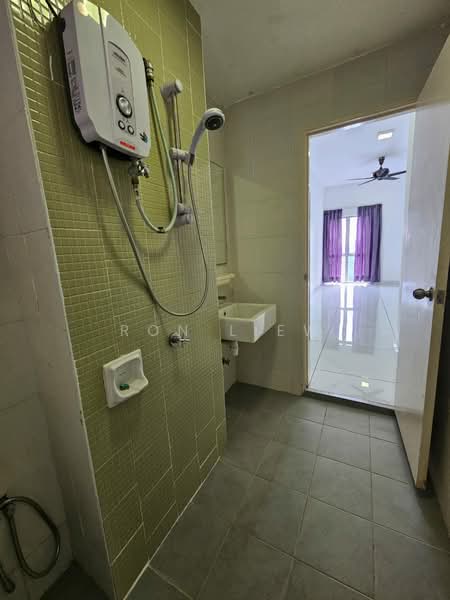 Condominium for Rent at The Sanderson - Ron Liew - Bathroom - PropertyGuru.com.my