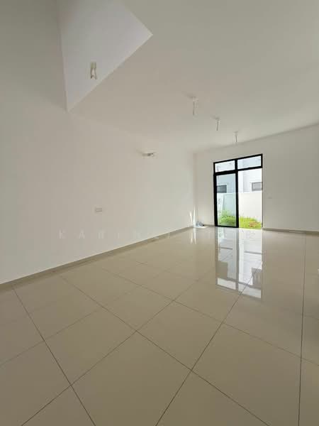 Cluster House for Sale in Eco Botanic 2 (Iskandar Puteri (Nusajaya)) - Karine Sior - Living Room - PropertyGuru.com.my