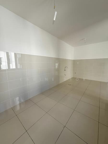 Cluster House for Sale in Eco Botanic 2 (Iskandar Puteri (Nusajaya)) - Karine Sior - Kitchen - PropertyGuru.com.my