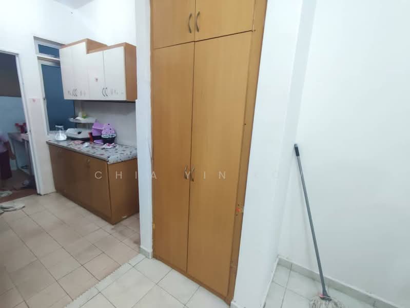 Terraced House for Rent in Taman Sri Kluang (Kluang) - Chia Yin Kow - Kitchen - PropertyGuru.com.my