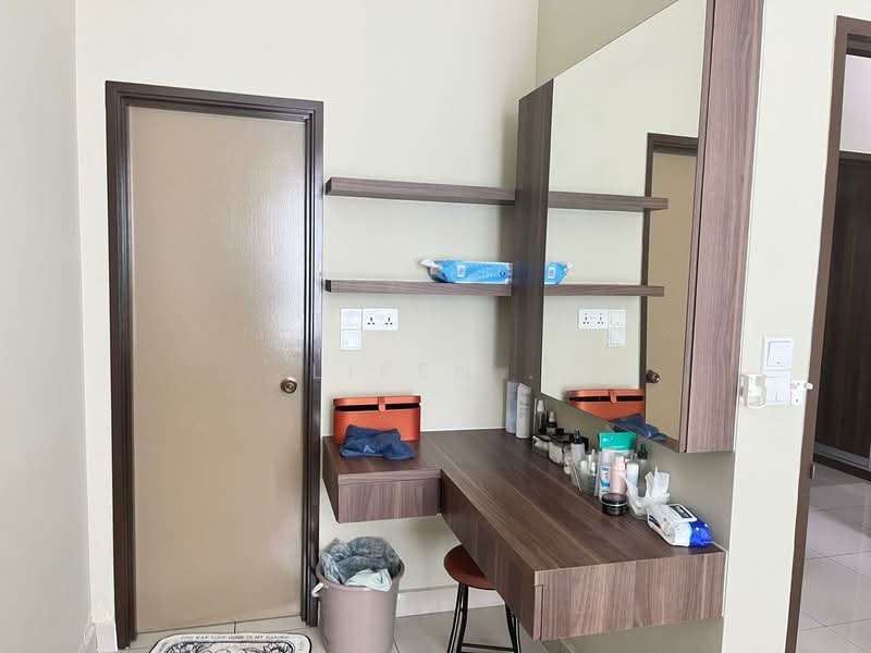 Service Residence for Sale at Meridin Bayvue Serviced Apartment - Lifen . - Interior - PropertyGuru.com.my