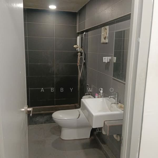 Condominium for Rent at Arte Subang West - Abby Woo - Bathroom - PropertyGuru.com.my