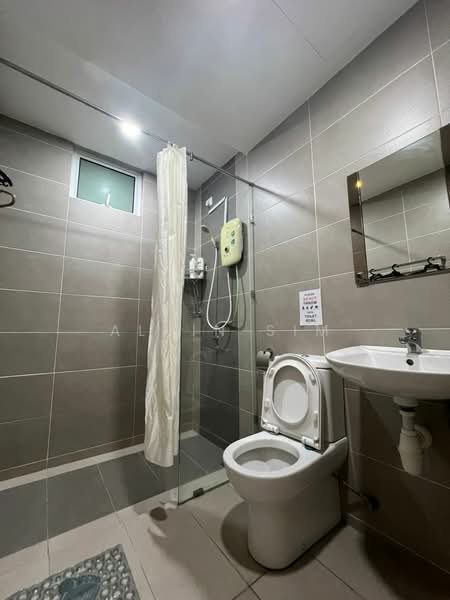 Summerton untuk Untuk Dijual - RM 790,000, Mac 2026 - Bathroom - PropertyGuru.com.my