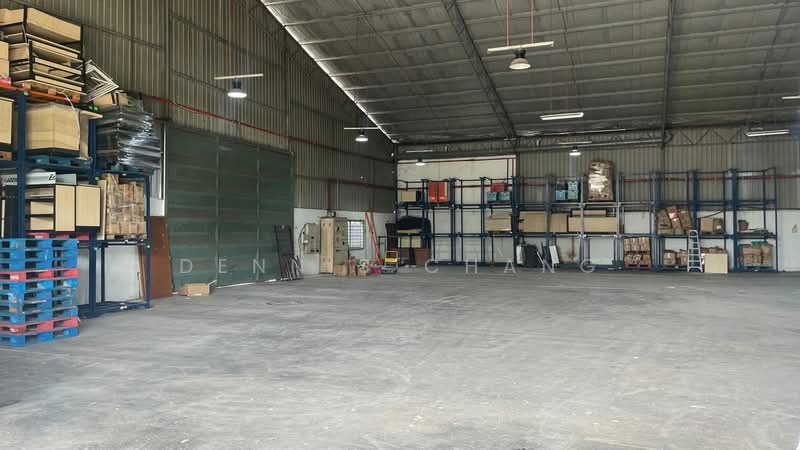 Warehouse for Rent in Taman Perindustrian Meranti (Puchong) - Dennis Chang - Interior - PropertyGuru.com.my