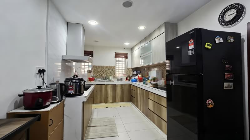 2-storey Terraced House for Sale in Alam Damai (Cheras) - Angel Yeoh - Kitchen - PropertyGuru.com.my
