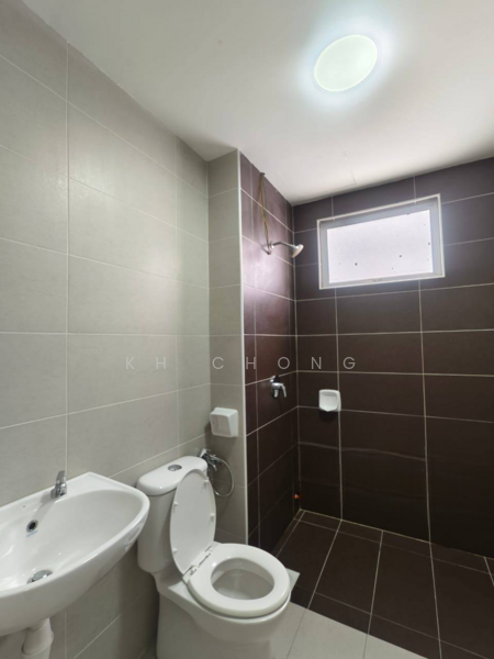 Semi-Detached House for Sale in Klang (Selangor) - KH Chong - Bathroom - PropertyGuru.com.my