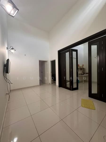 Taman Mutiara Rini untuk Untuk Disewa - RM 3,500 /bulan, Mac 2026 - Living Room - PropertyGuru.com.my