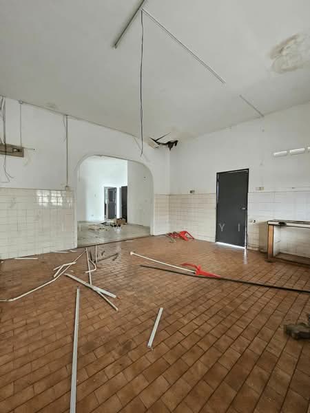 Commercial Bungalow for Rent in Taman Kebun Teh (Johor Bahru) - Liew Lih Yi - PropertyGuru.com.my