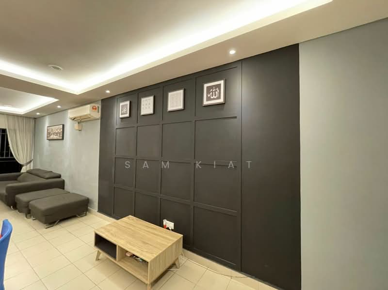 The Greens @ Subang West untuk Untuk Disewa - RM 1,800 /bulan, Apr 2026 - Living Room - PropertyGuru.com.my