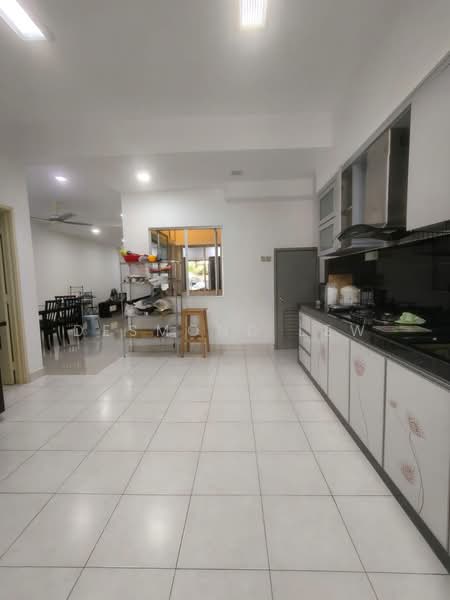 2-storey Terraced House for Sale in Taman Seri Austin (Tebrau) - Desmond Lew - Kitchen - PropertyGuru.com.my
