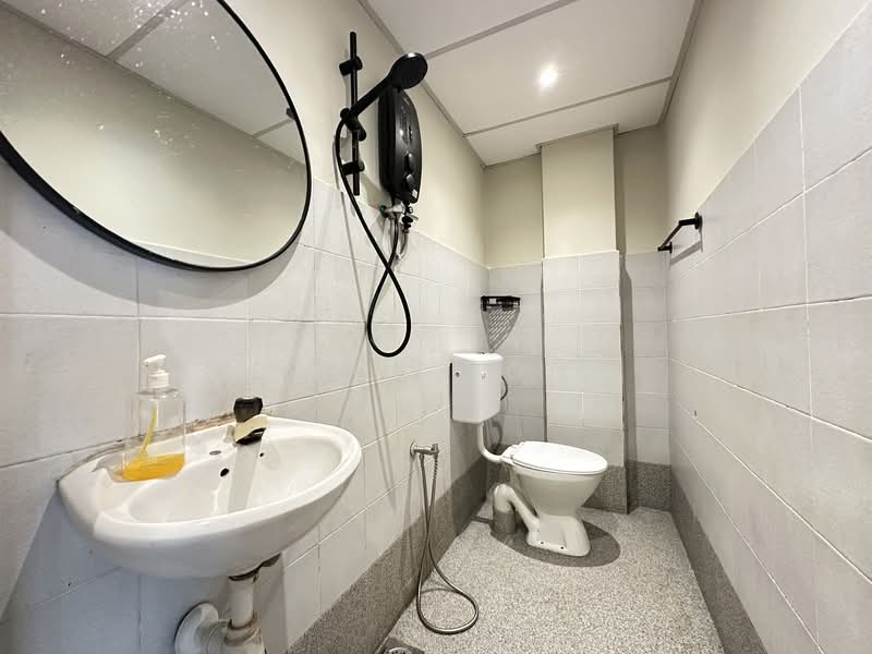 2-storey Terraced House for Rent in Jalan Ipoh (Kuala Lumpur) - Vince Yong - Bathroom - PropertyGuru.com.my