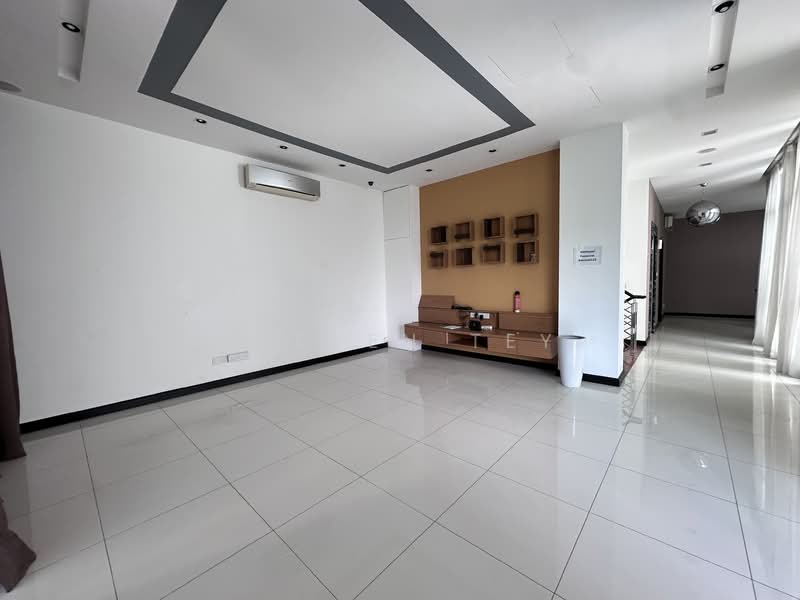 Semi-Detached House for Sale in Setia Eco Park (Setia Alam) - Steven Tey - Living Room - PropertyGuru.com.my