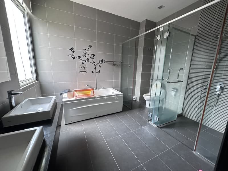 Semi-Detached House for Sale in Setia Eco Park (Setia Alam) - Steven Tey - Bathroom - PropertyGuru.com.my