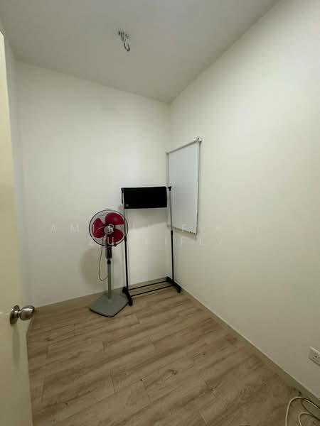 Lakefront Homes untuk Untuk Disewa - RM 2,000 /bulan, Mac 2026 - Study - PropertyGuru.com.my