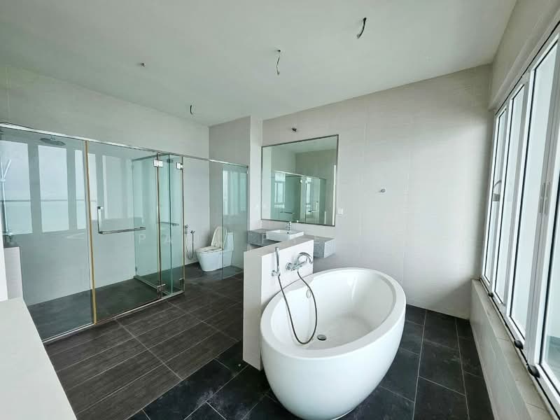 Condominium for Sale at Harmony Residence - Paul Pheong - Bathroom - PropertyGuru.com.my
